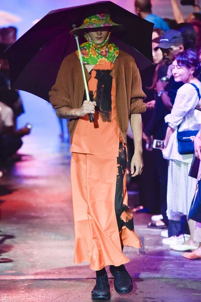 Look 46